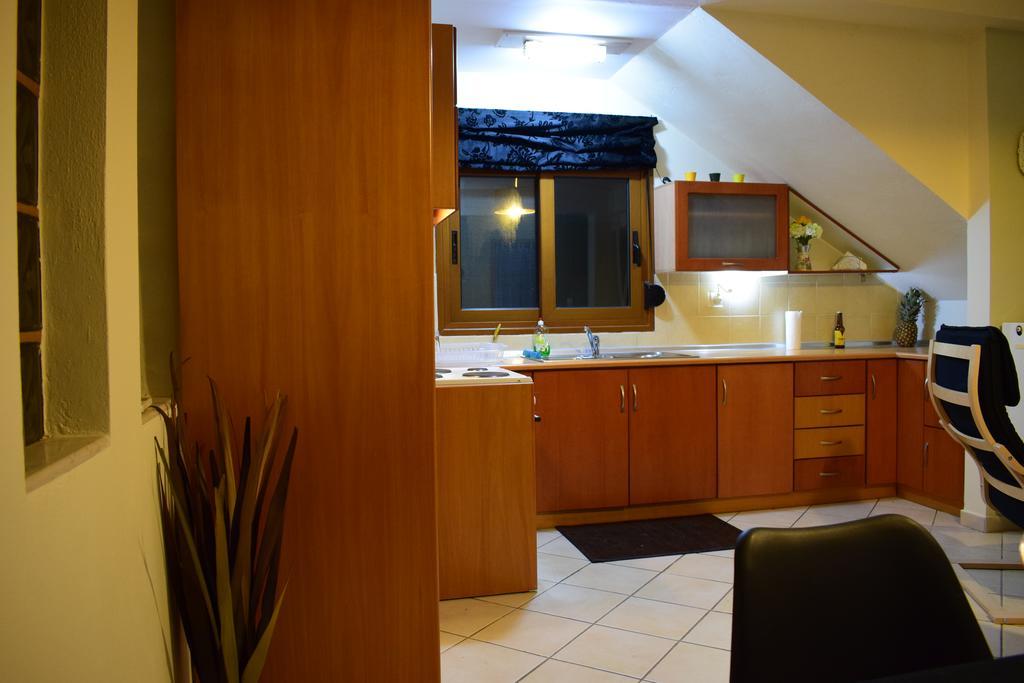 Lena Apartment Chania  ภายนอก รูปภาพ